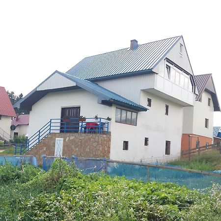 Apartments And Rooms Gold Žabljak Exteriör bild