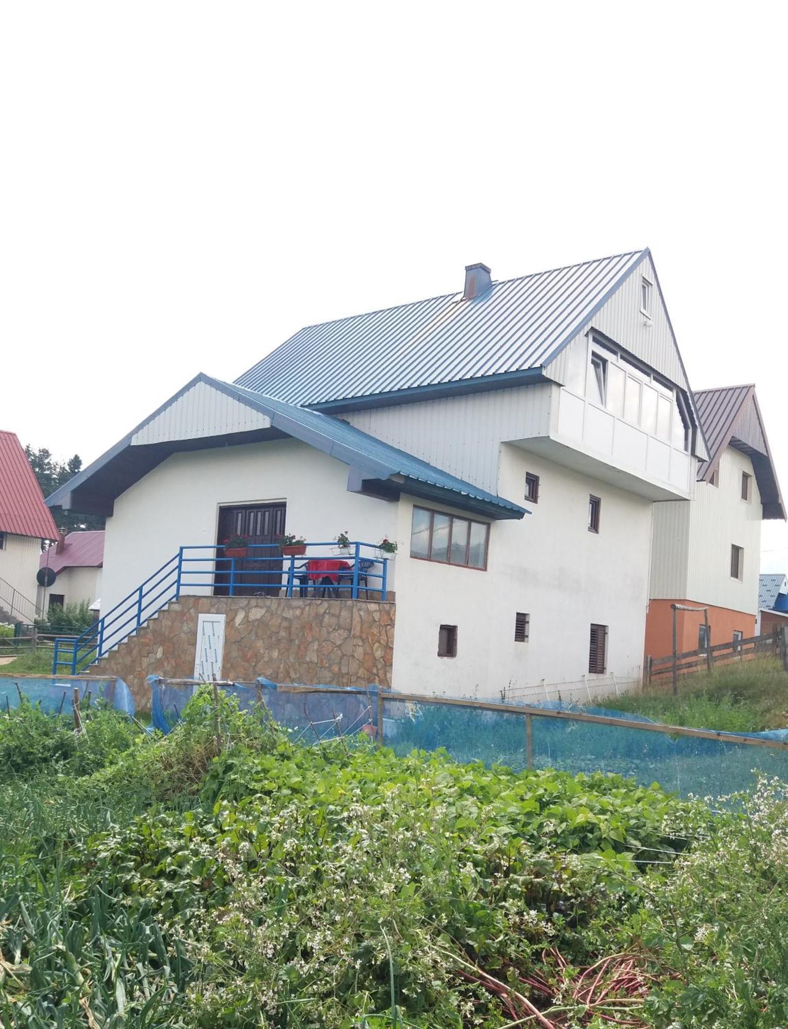 Apartments And Rooms Gold Žabljak Exteriör bild
